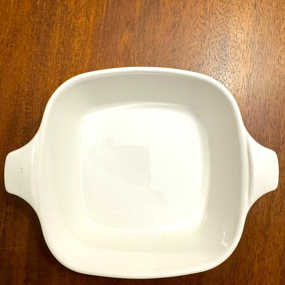 Vintage Corningware - Picture 2 of 3
